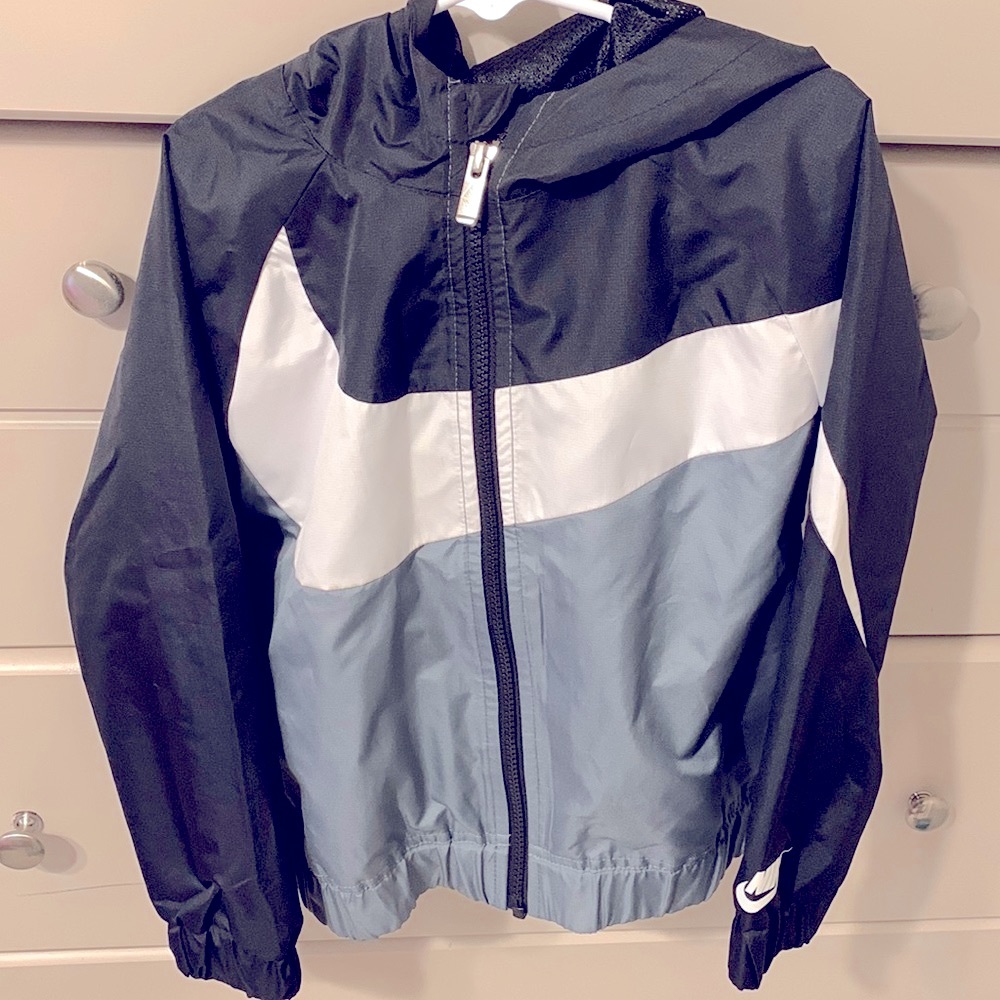 Nike windbreaker with hood